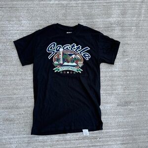 Black Seattle Graphic T-Shirt